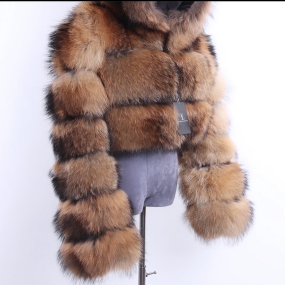 100% REAL FUR - Picture 2 of 8